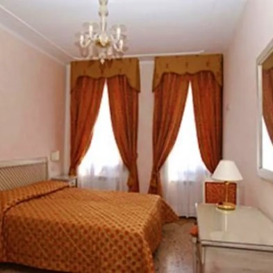 Bedroom of Casa Mimma, Venice